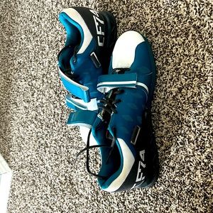 Reebok CrossFit lifters